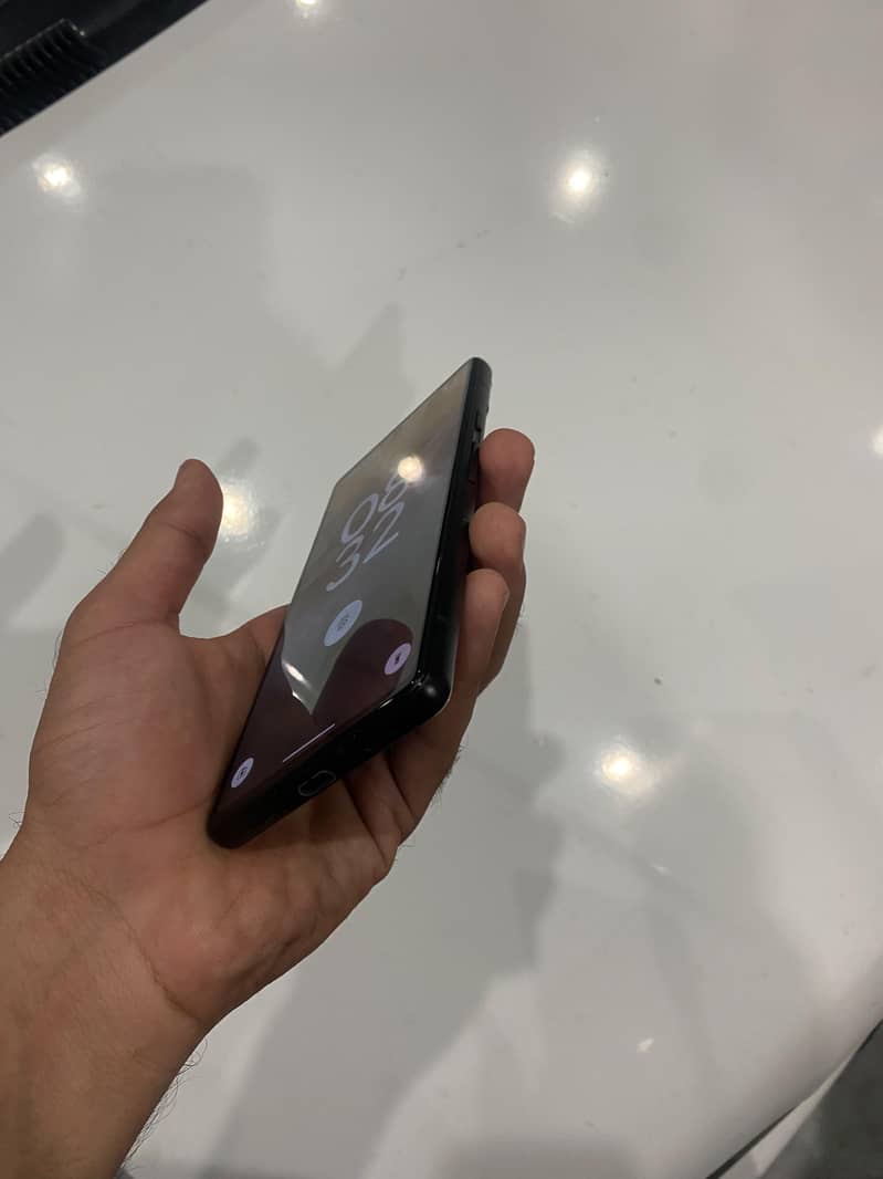 Google Pixel 6a 1