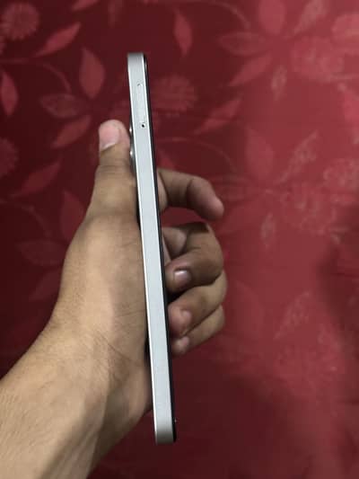 Tecno spark go 1 all ok bss original panal nichay se tuta hua ha