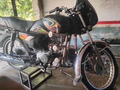 Super Power Deluxe 70cc Bike – Self Start & Digital Meter