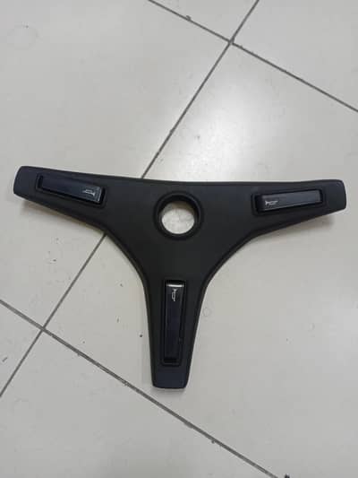 Toyota corona rt100 steering horn pad