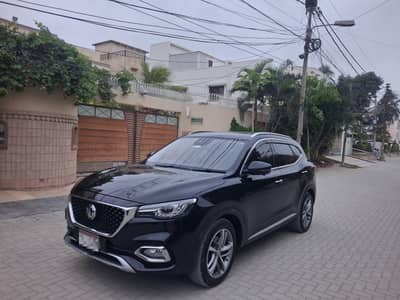 MG HS Trophy edition Model 2023
