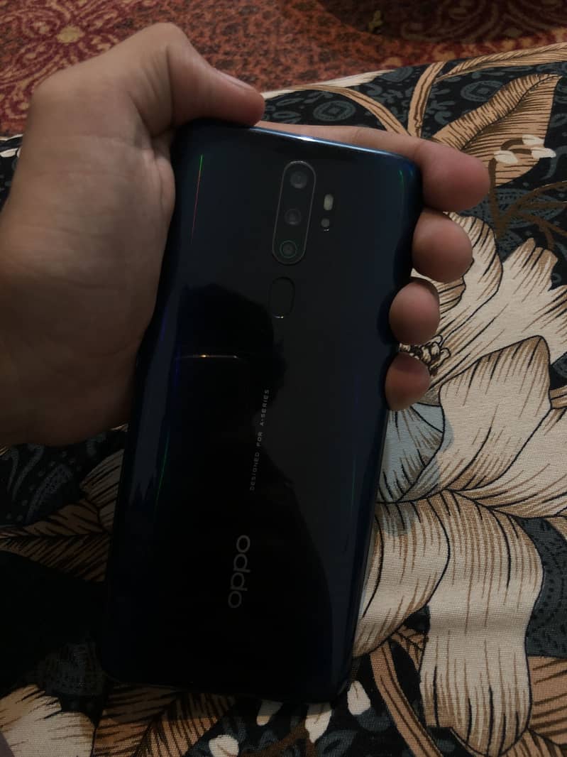 OPPO A9 0