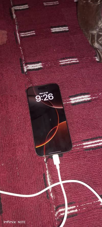 Apple iPhone 16 Pro Max