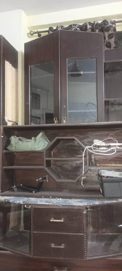 cabinets. . 2