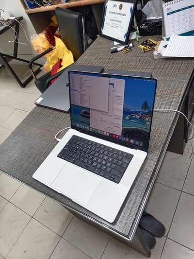 MACBOOK PRO M1 2021 16 INCH 32GB RAM 1TB SSD 100 HEALTH 74 CYCLE USED