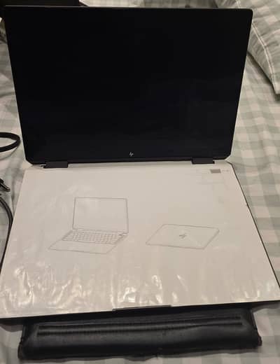 HP Spectre x360 2-in-1 | Core Ultra 7 | 32GB RAM | 2TB SSD, ACTIVE PEN