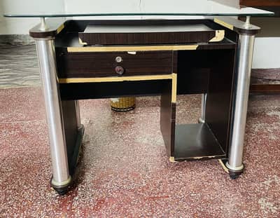 OFFICE COMPUTER TABLE