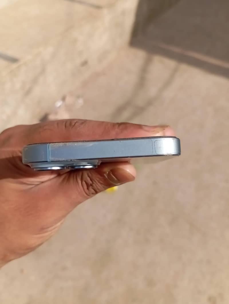 Apple iPhone 14 0