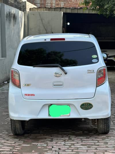Daihatsu Mira 2015