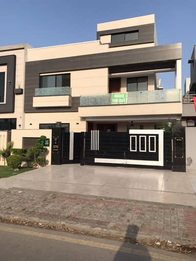 8 Marla Luxury House Is Available For Sale In Bahria Orchard Block B Lahore