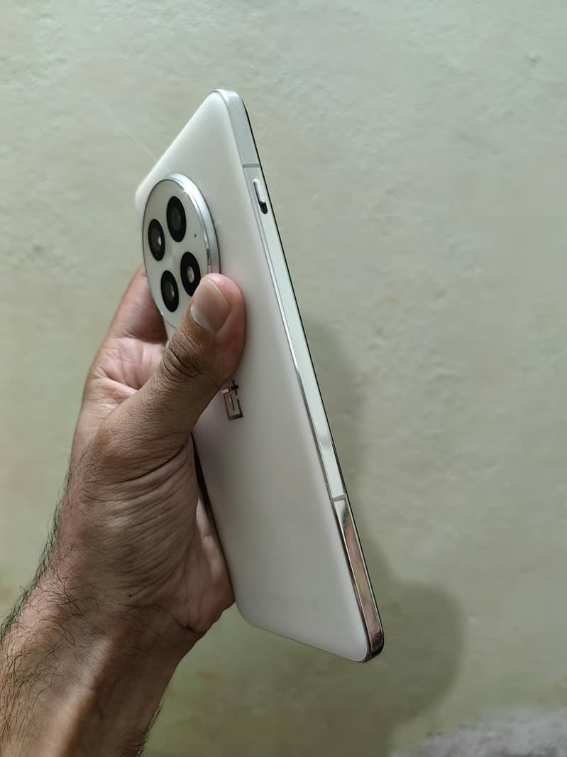 One Plus 13 3