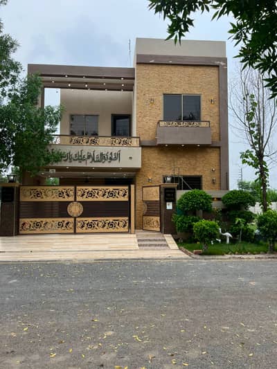 8 Marla Semi Furnished House Is Available For Sale In Bahria Orchard Phase 1 Lahore