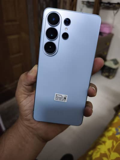 Samsung Mobile S26 Ultra Non pta almost full sim time availbale new