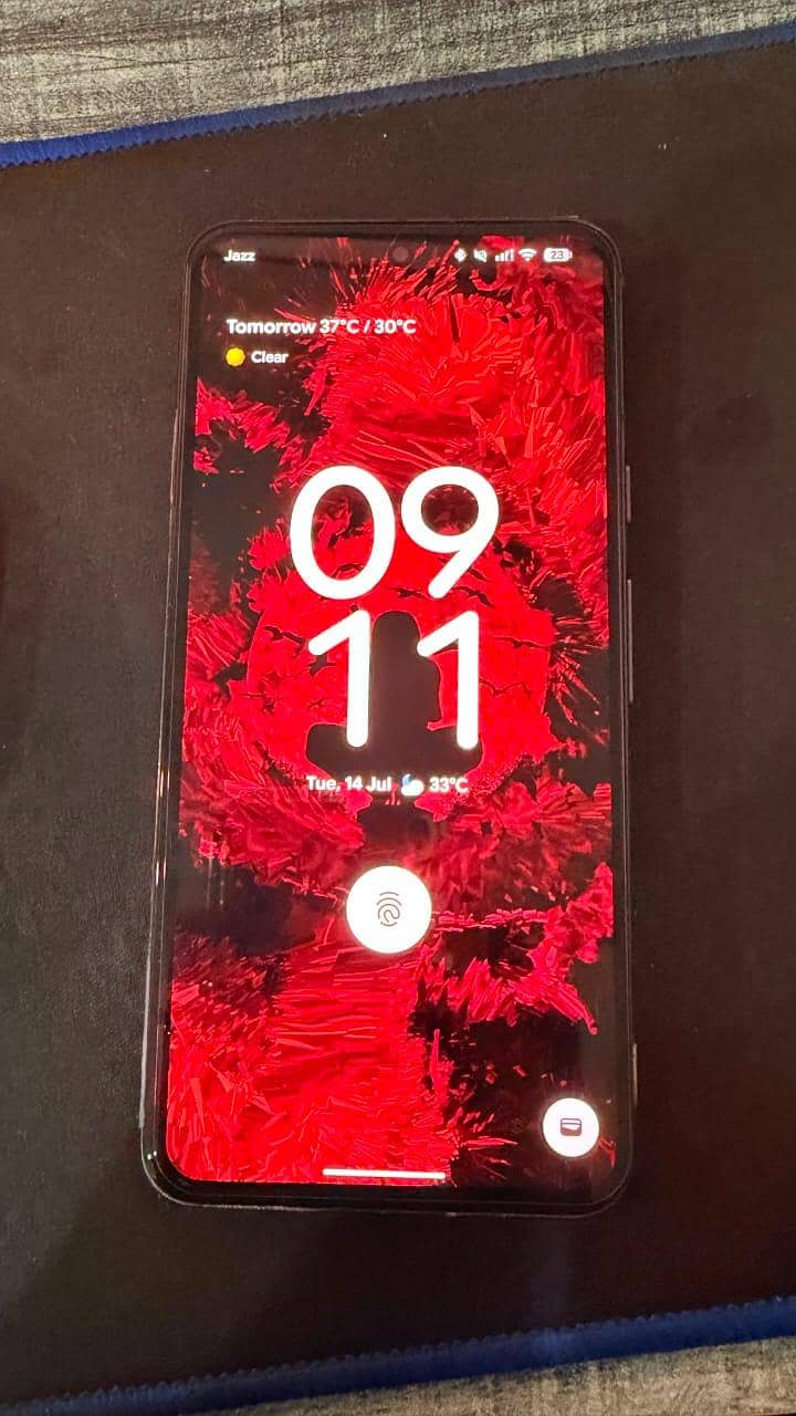 Google Pixel 8 4