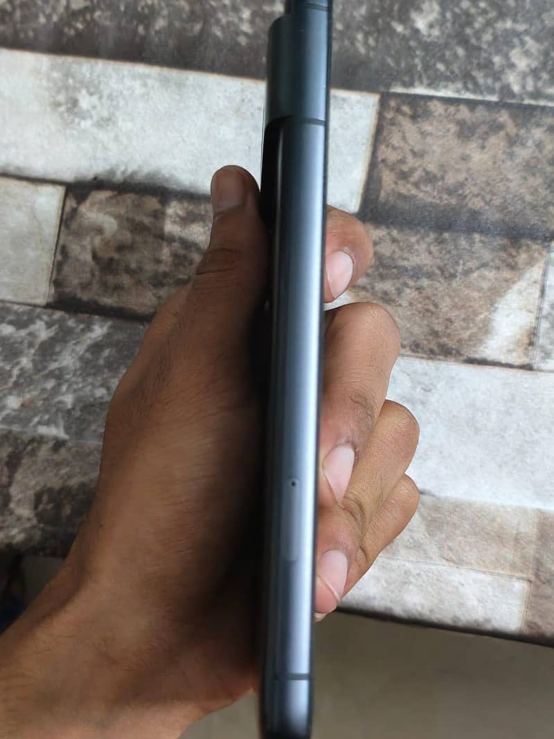 Google Pixel 8 3