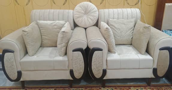 7 SEATER SOFA SET Brand New no use