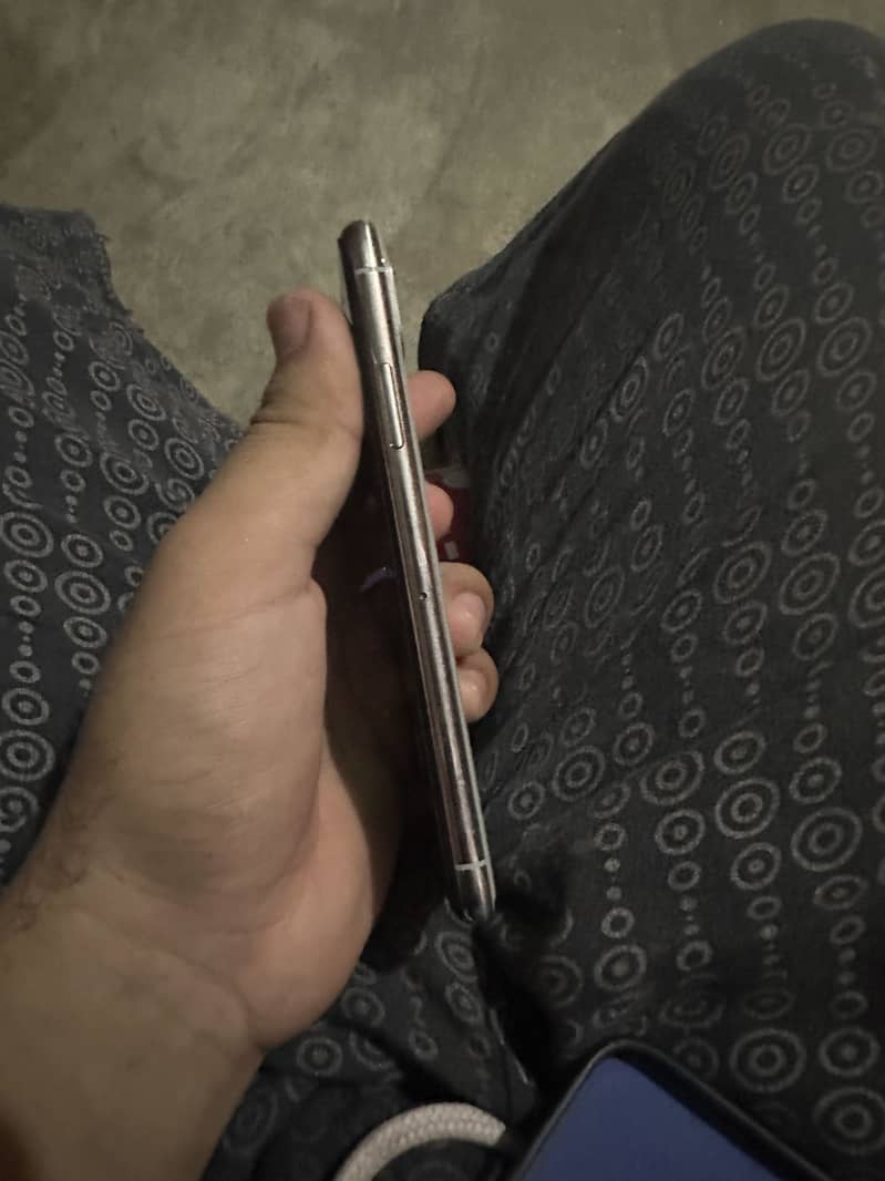 Apple iPhone X 1