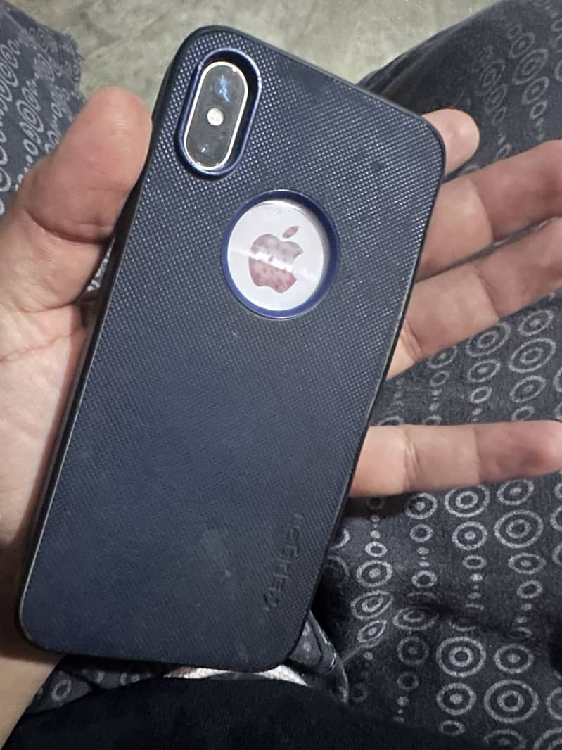 Apple iPhone X 3