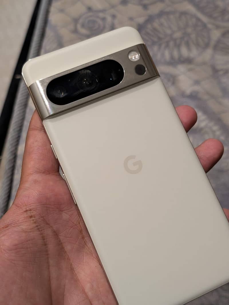 Google Pixel 8 Pro 0