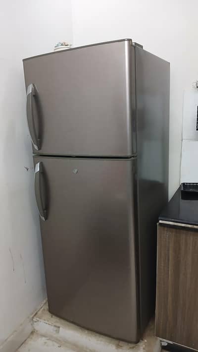 Haier Fridge 11 CF HRF-305