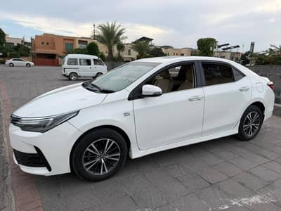 Toyota Altis Grande 2019