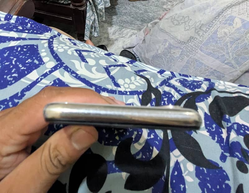 Apple iPhone X 2