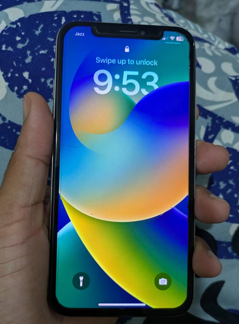 Apple iPhone X 3