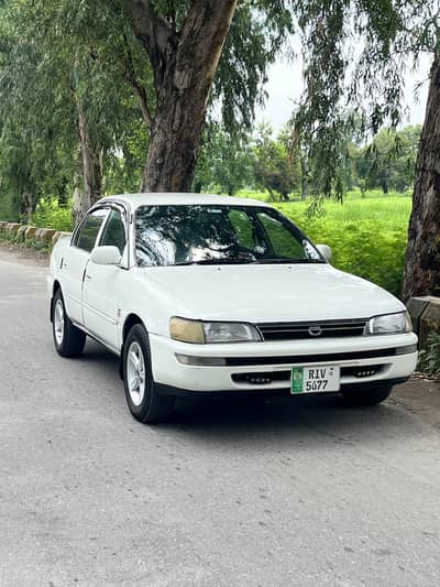 Antique Toyota Corolla 1995