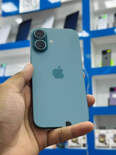 Apple iPhone 16