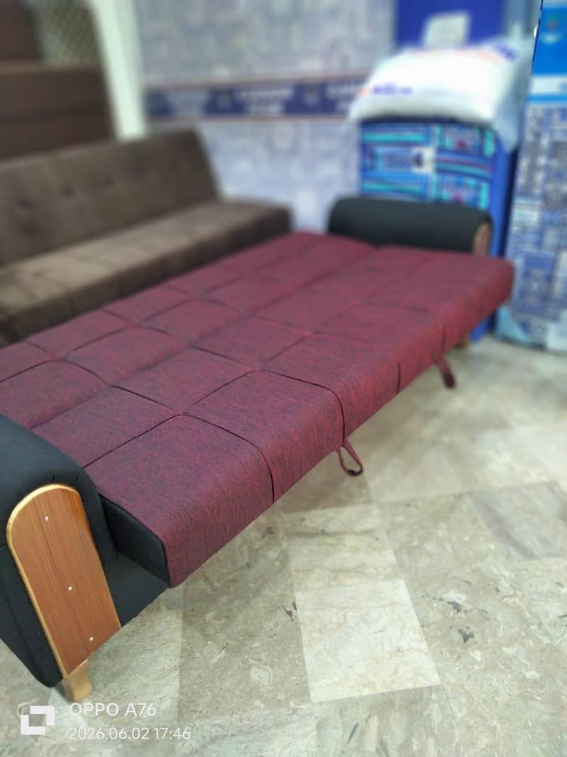 New sofacomebed 1