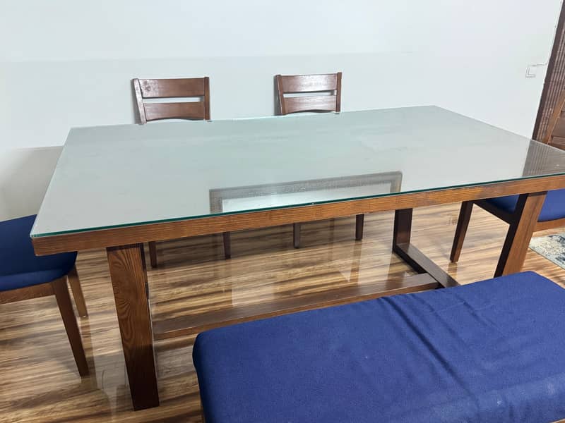 Habitt Dining Table Set 1