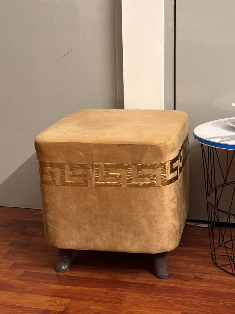 2 stools and table 4