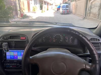 Suzuki Baleno 2002