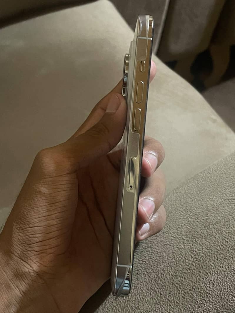 Apple iPhone 14 Pro 5
