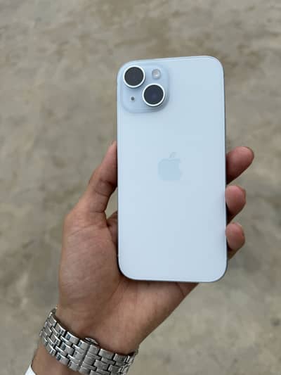 Apple iPhone 15