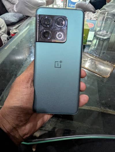 One Plus 10 Pro please read add