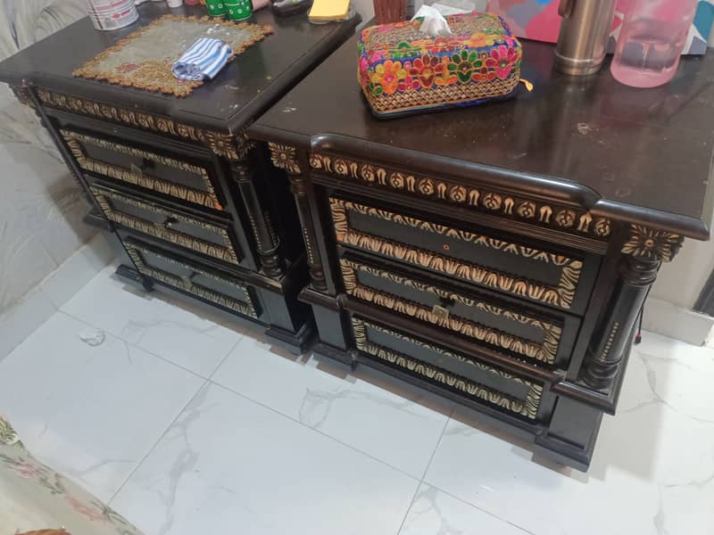 Solid wood bed set 2