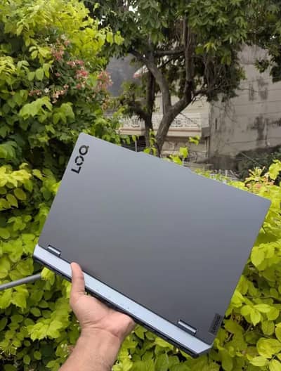 Lenovo LOQ 15IAX9 i5 12th gen