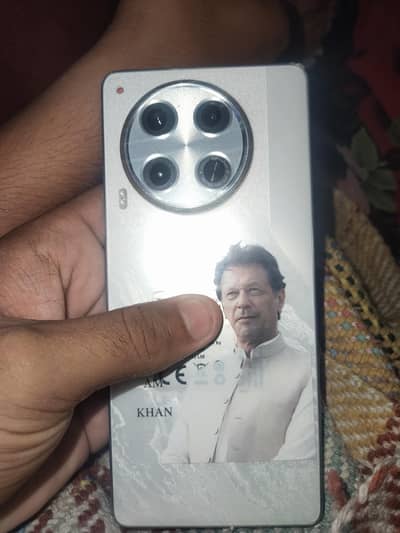 Tecno CAMON 30 Premier