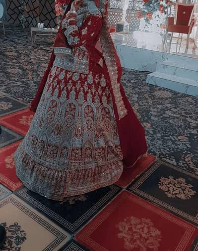 Bridel lengha contact no:03084578252
