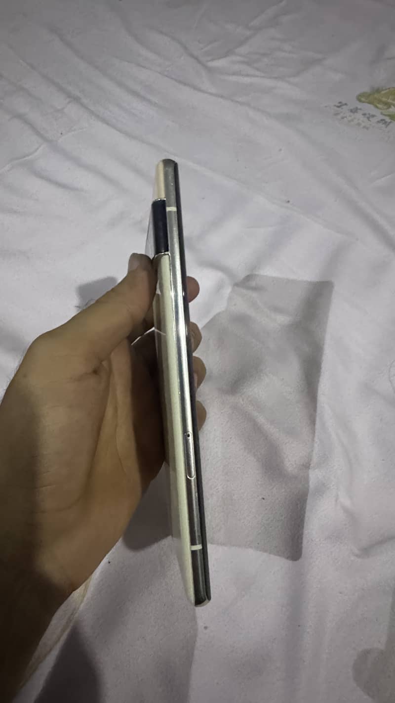 Google Pixel 6 Pro 2