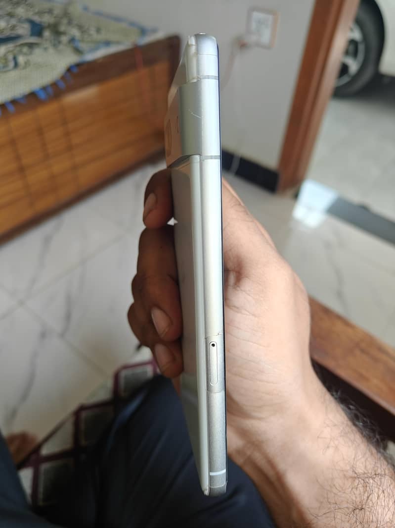 Google Pixel 7 5