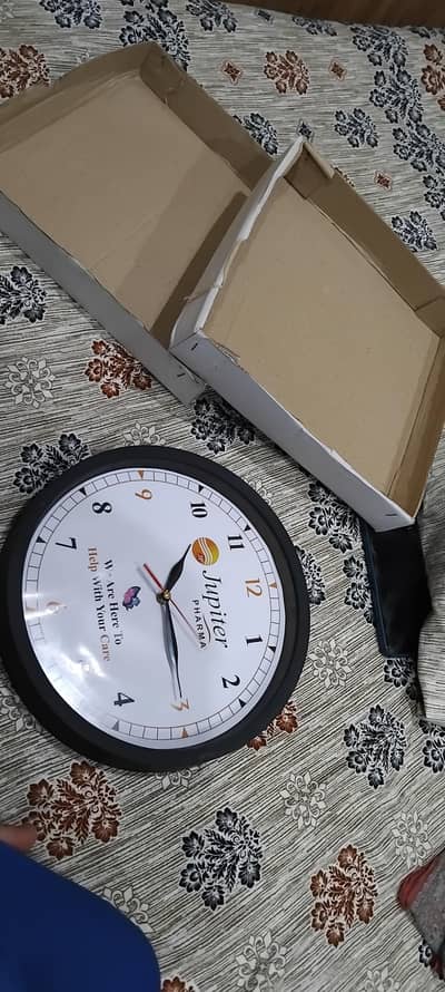 Wall clock