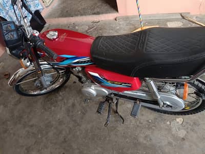 Honda 125 2024 modal 10by9 condition