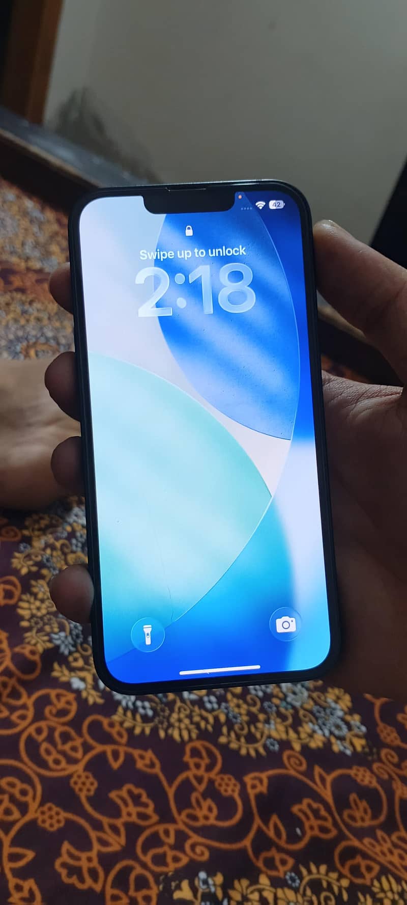 Apple iPhone 13 0