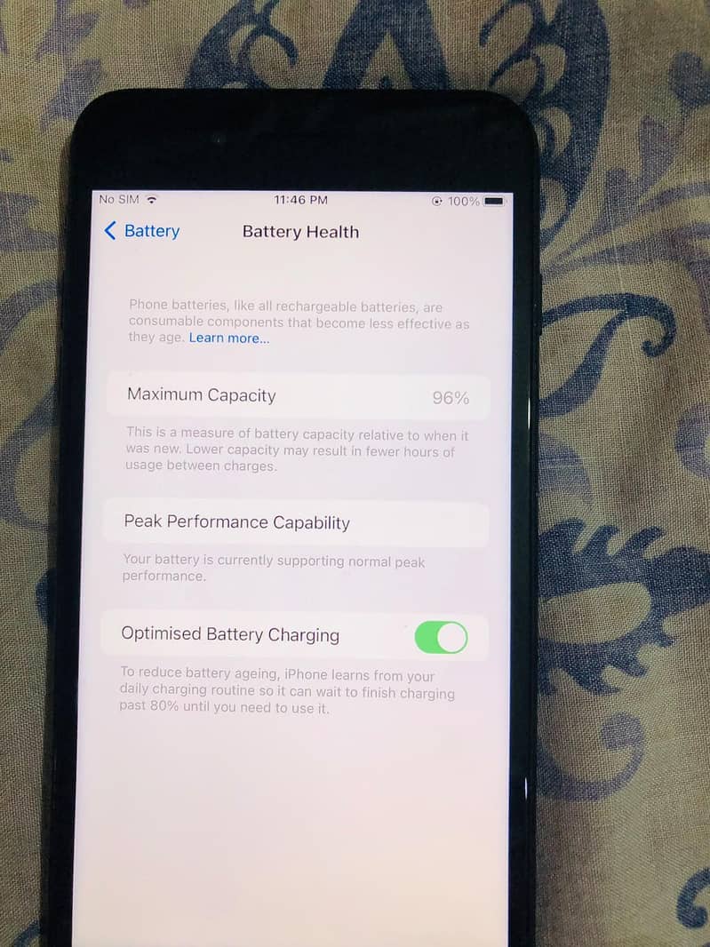 Apple iPhone 7 Plus 0