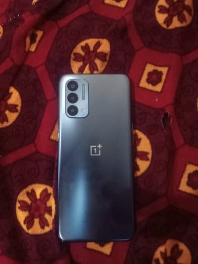 OnePlus NORD ñ200 5g mobile ha or both smooth ha 10by10 condition hai
