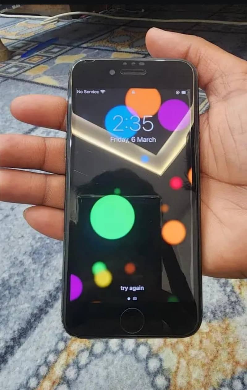 Apple iPhone 7 2