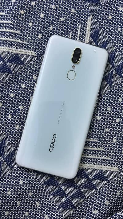 OPPO F11