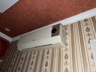 Dawlance ac in best condition